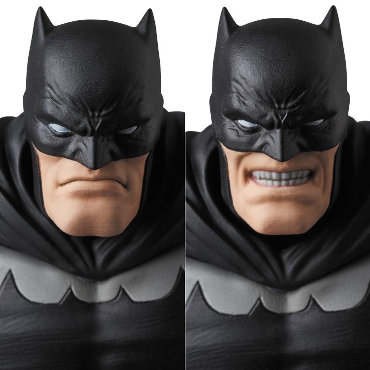 [PREORDER] MAFEX BATMAN (The Dark Knight Returns) (REPRODUCTION)