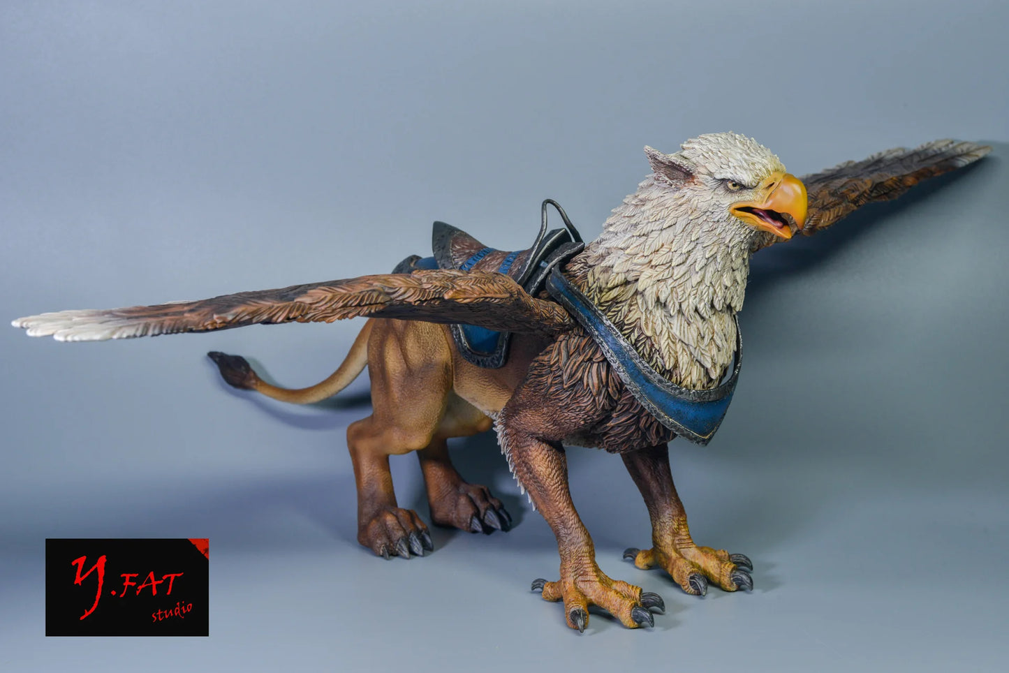 [PREORDER] D20 Studio 1/12 Griffins Brown（with bracket）