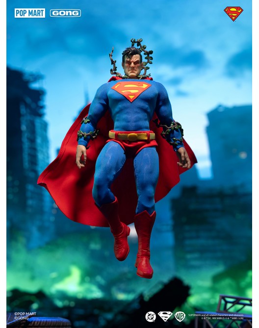 [PREORDER 012026] POPMART GONG-015 17.5cm Superman Silent Batman