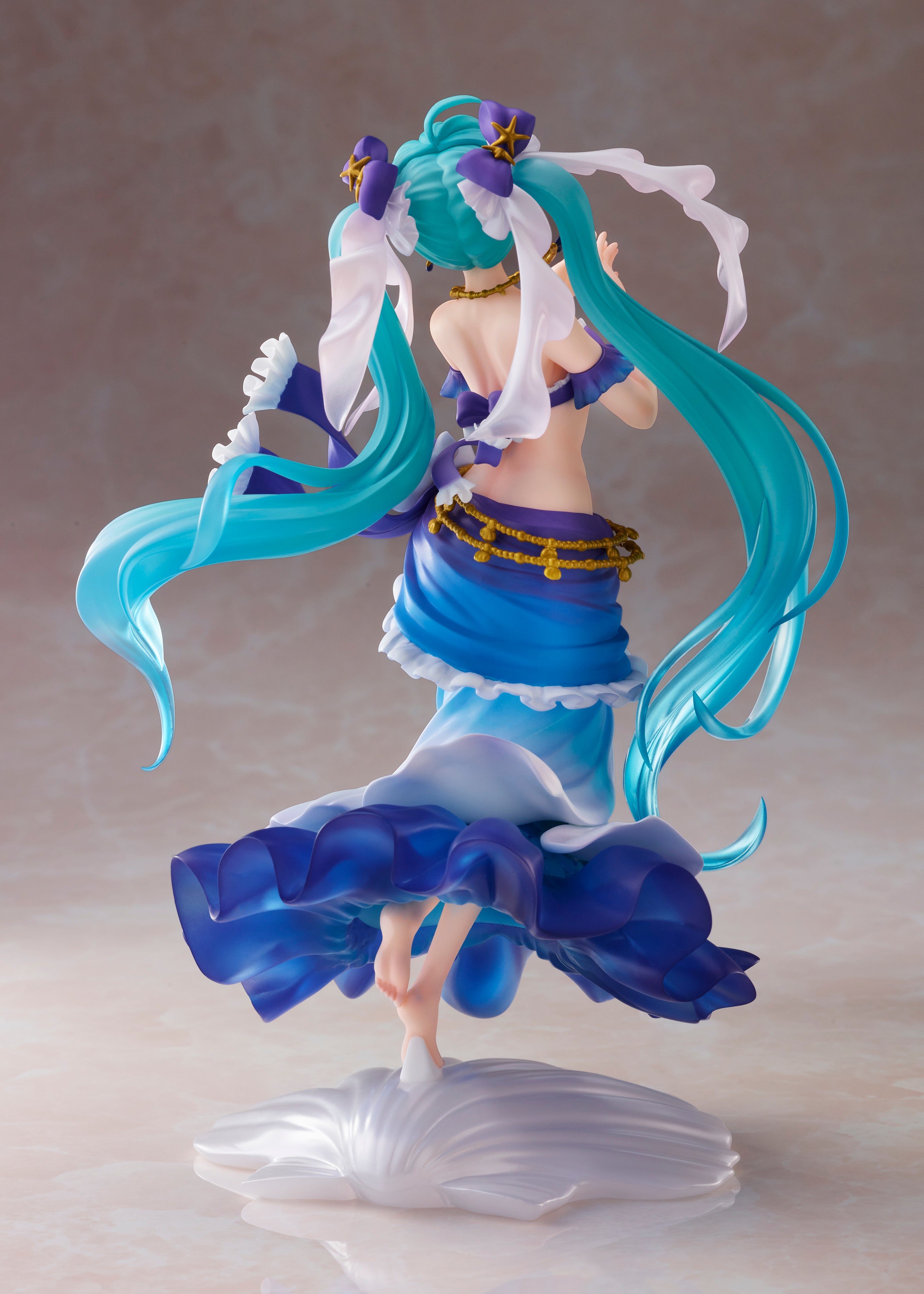 PREORDER ] Hatsune Miku AMP Figure - Princess (Mermaid Ver