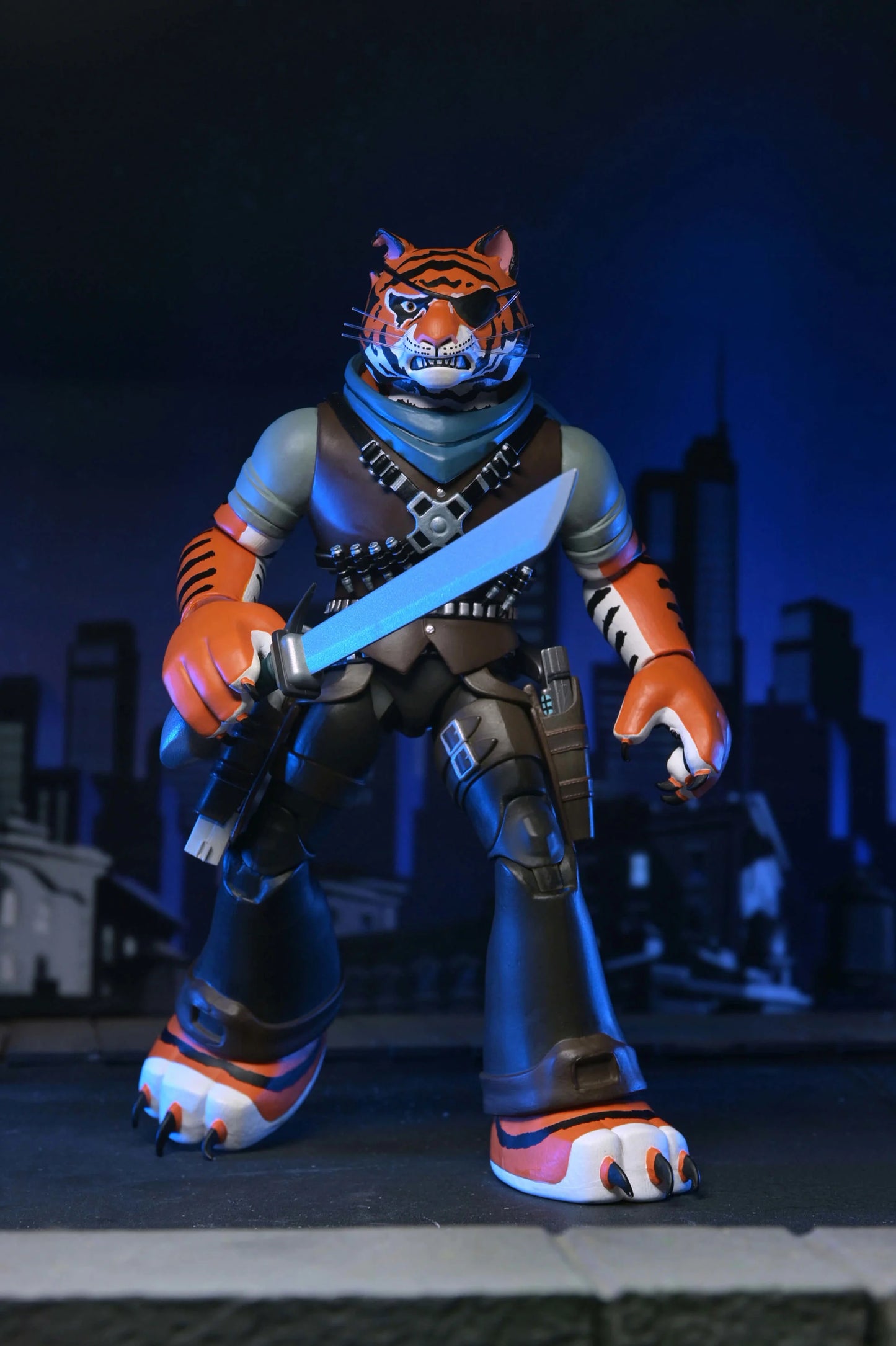 [PREORDER 042826] TMNT (2012 Cartoon) - 7" Scale Action Figure - Ultimate Tiger Claw