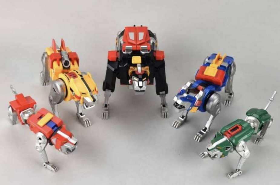 [PREORDER] MC Muscle 38cm Voltron Reissue