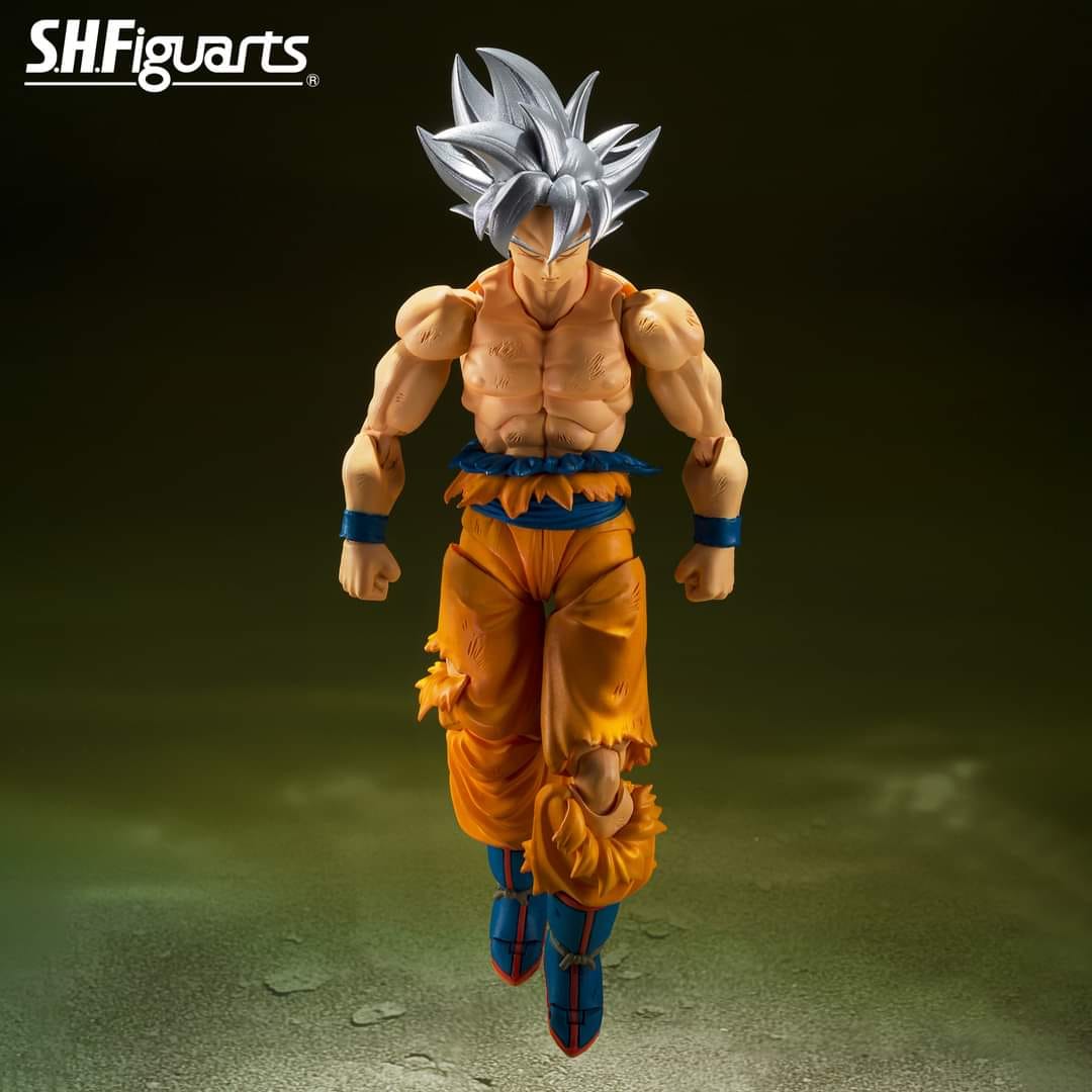 [PREORDER] S.H.Figuarts SON GOKU ULTRA INSTINCT -Toyotarou Edition- with SHF DBZ Book