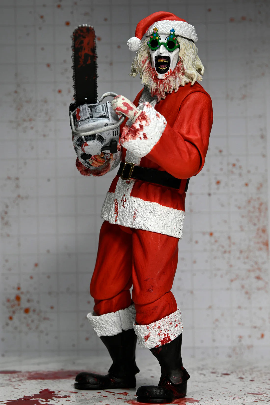 [PREORDER 060226] Terrifier 3 - 7" Scale Action Figure - Ultimate Santa Suit Art the Clown (Bloody Version)