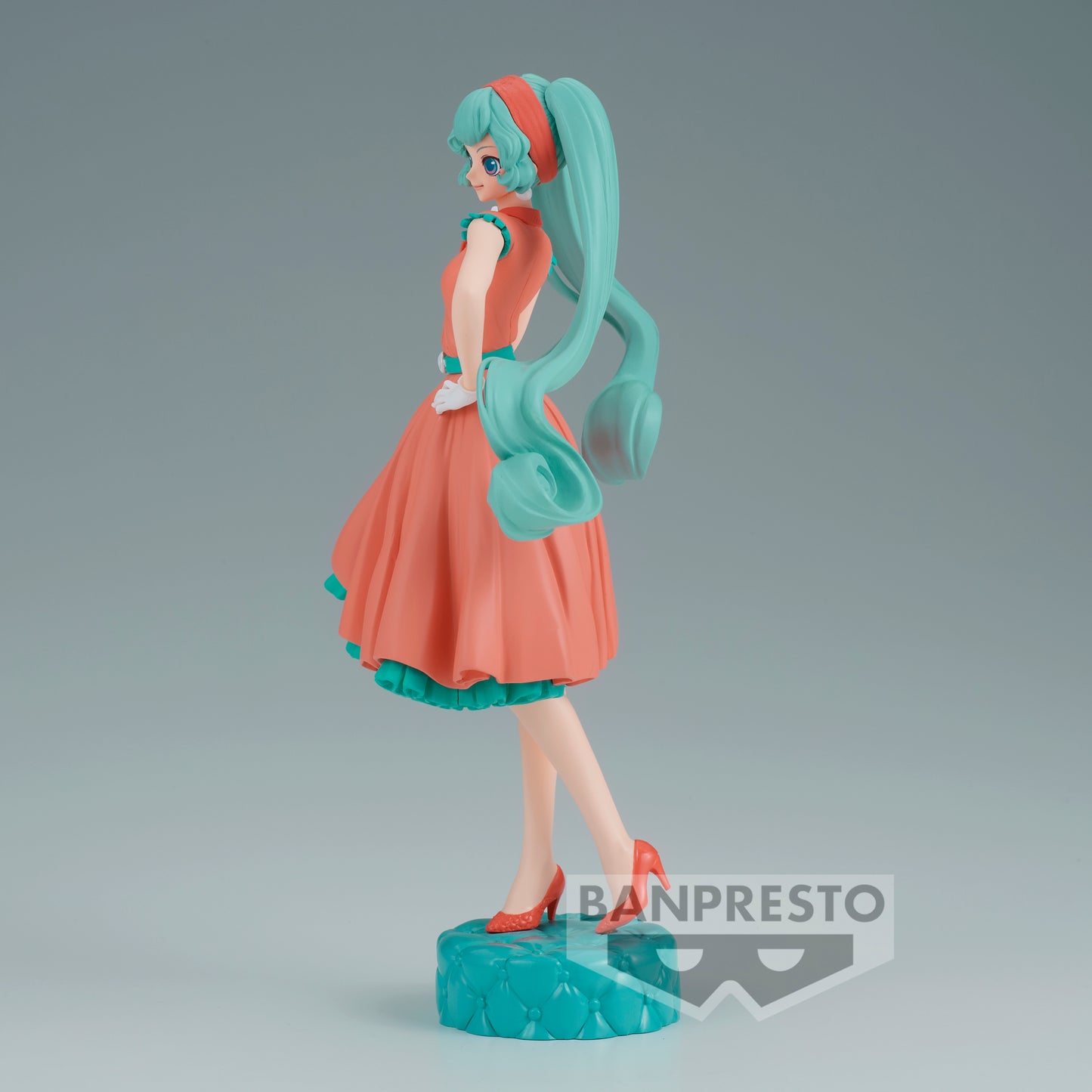 [PREORDER] HATSUNE MIKU WORLD JOURNEY VOL.1