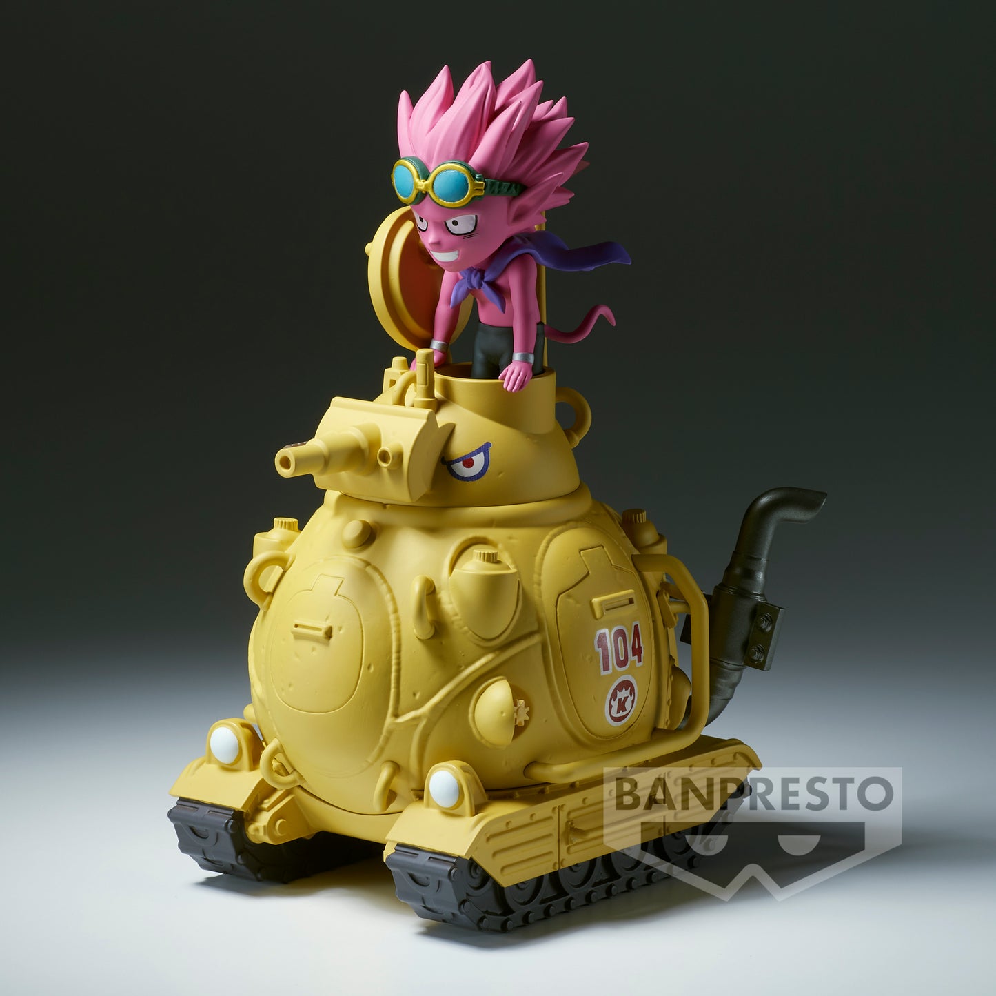 [PREORDER] SAND LAND MEGA WORLD COLLECTABLE FIGURE - SAND LAND ROYAL ARMY TANK CORPS NO. 104