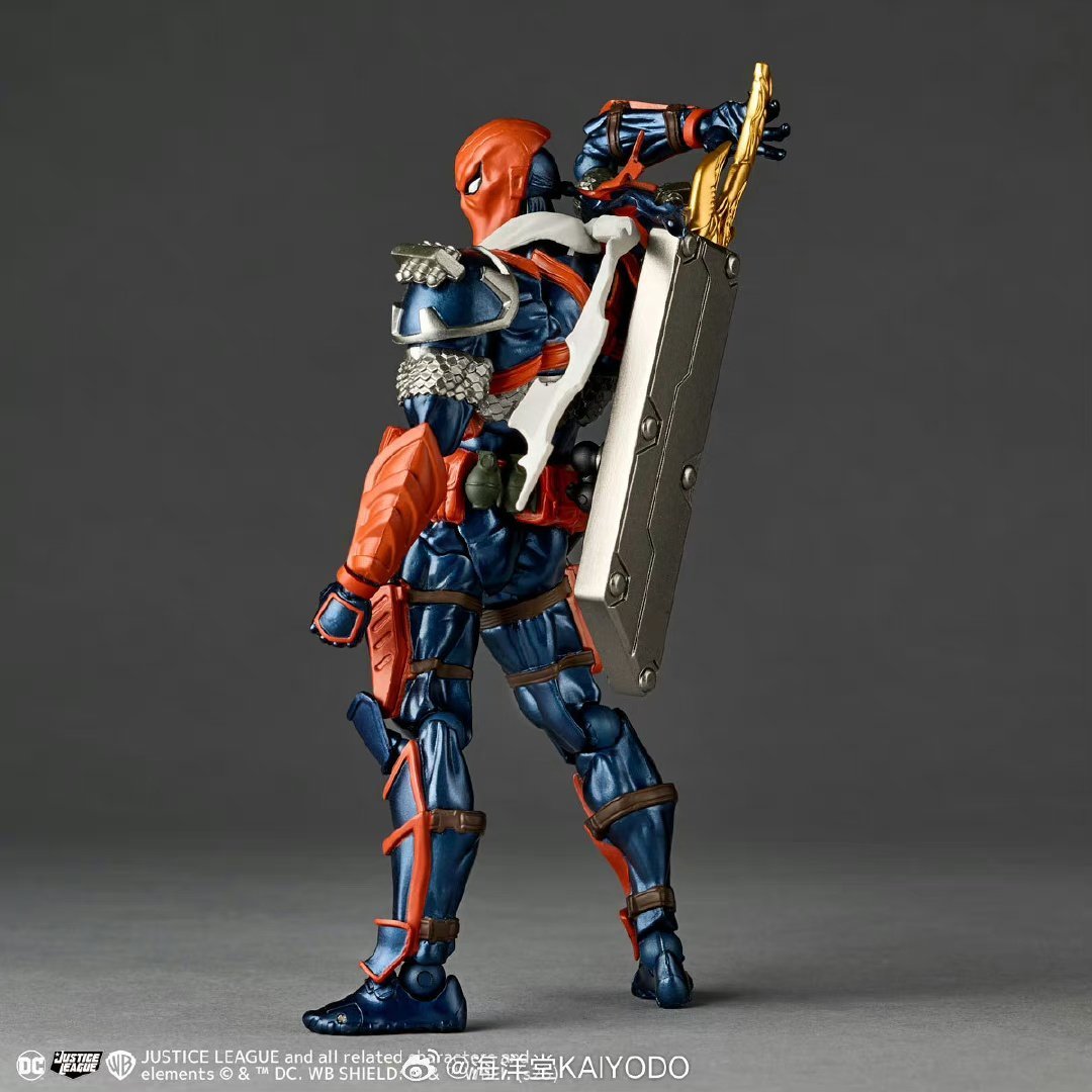 [PREORDER] KAIYODO Amazing Yamaguchi Slade Joseph Wilson Ver. 1.5 Deathstroke