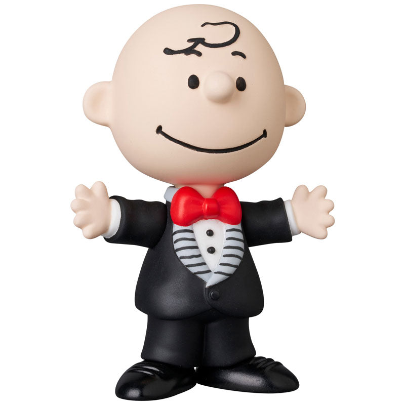 [PREORDER] UDF PEANUTS SERIES 17: Charlie Brown (Tuxedo ver.)