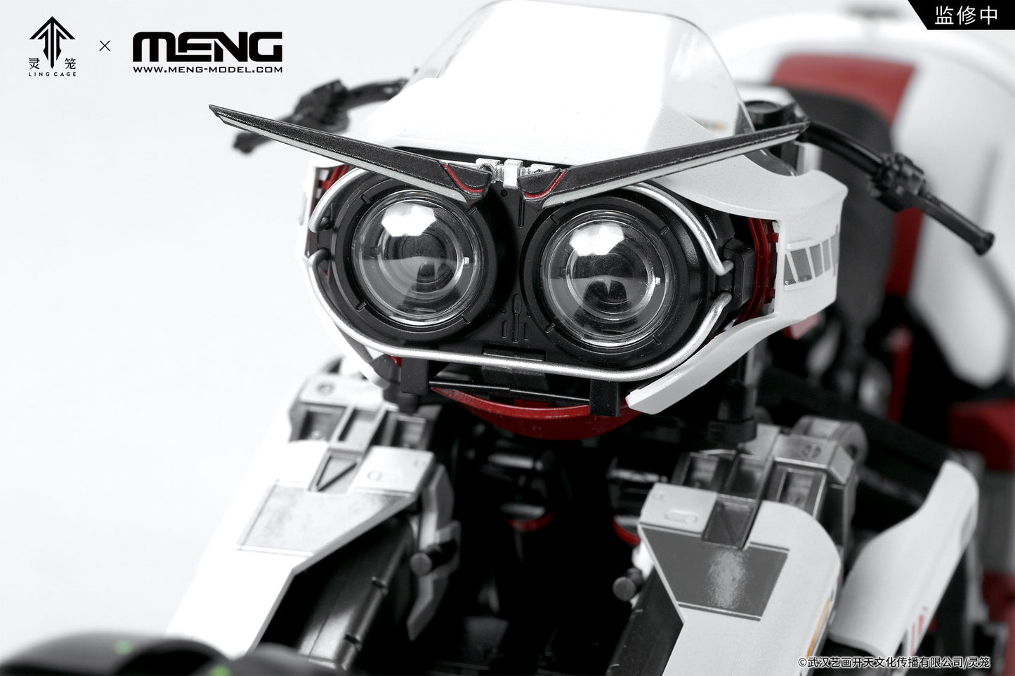 [PREORDER] MENG MT-010s 1/9 Ling Cage Leaning Two-Front-Wheelall-Wheel-Orne Motorcycle Pre-Colored Edition