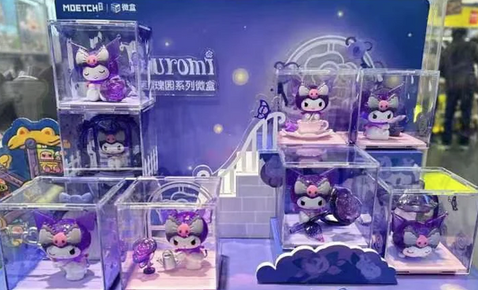 [PREORDER] BOX OF 8 KUROMI Dream Rose Garden Series Micro Box