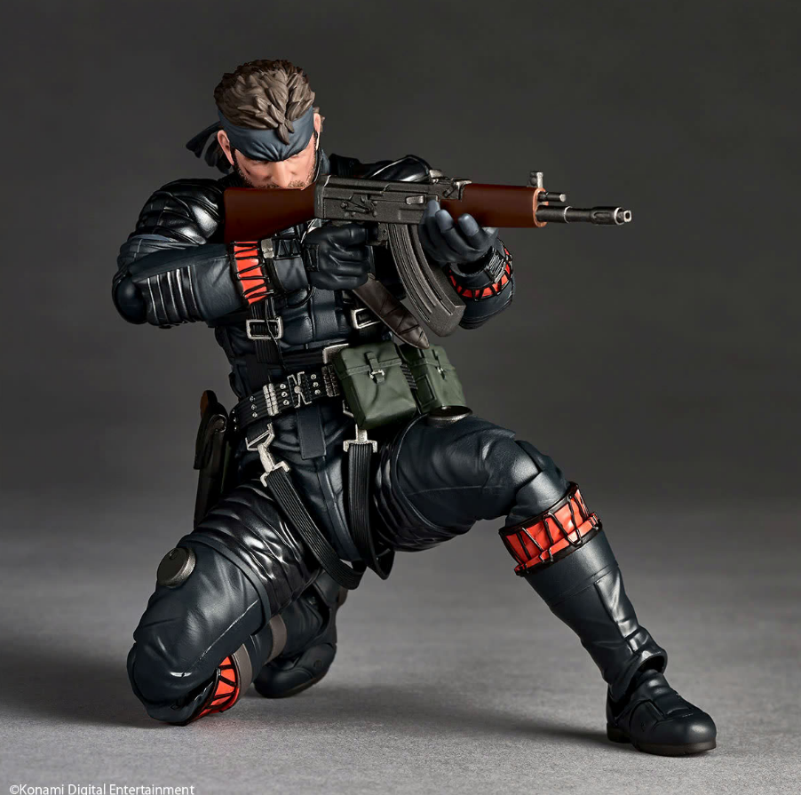 [PREORDER 032926] Revoltech Amazing Yamaguchi Naked Snake Sneaking Suit Ver.（METAL GEAR SOLID Δ: SNAKE EATER）