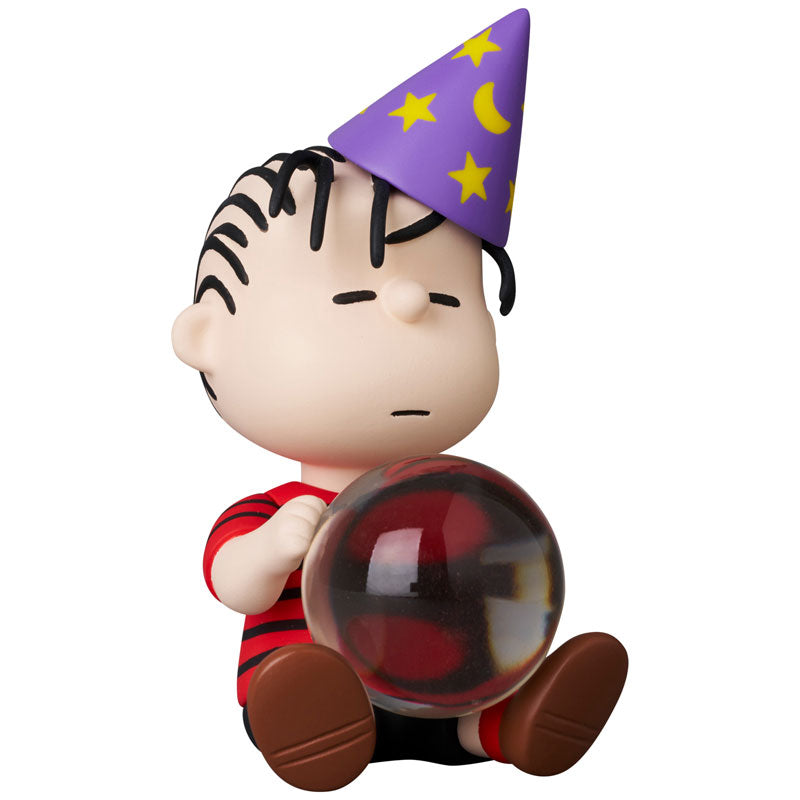 [PREORDER] UDF PEANUTS SERIES 17: Linus & crystal ball