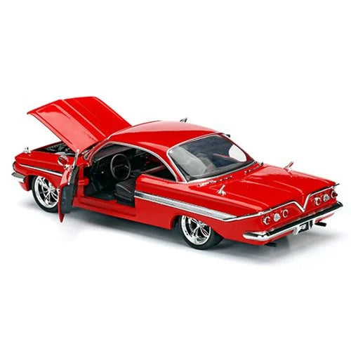 [PREORDER] 1:24 FF DOM'S CHEVY IMPALA