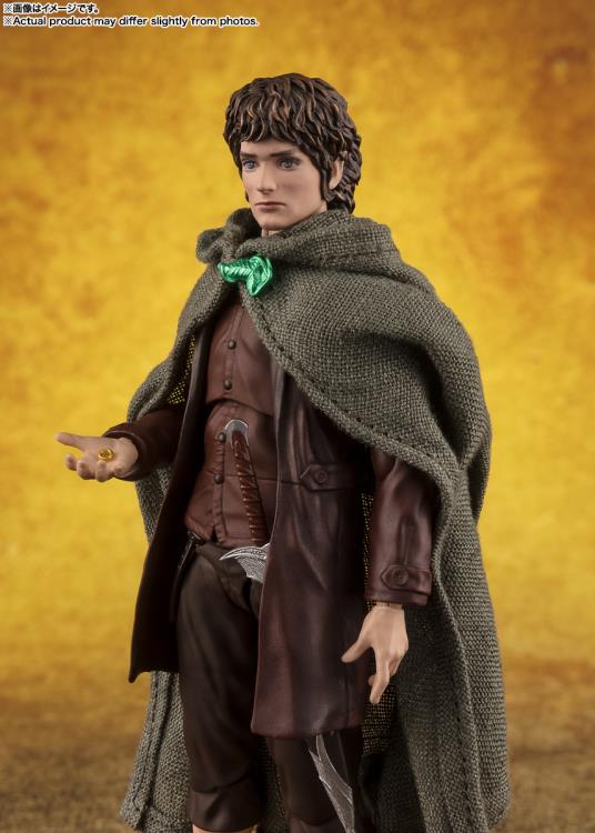 [PREORDER] S.H.Figuarts Frodo Baggins & Gollum (The Lord of the Rings: The Fellowship of the Ring)
