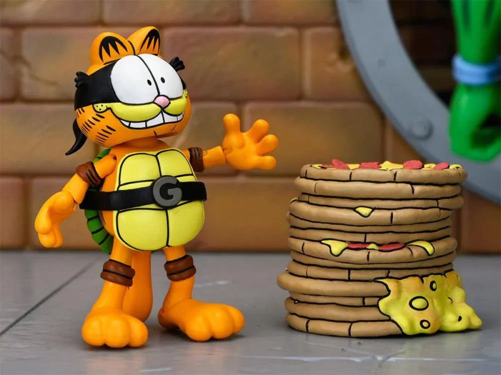 [PREORDER] TMNT (Archie Comics) x Garfield 7in Ultimate Garfello & Odie