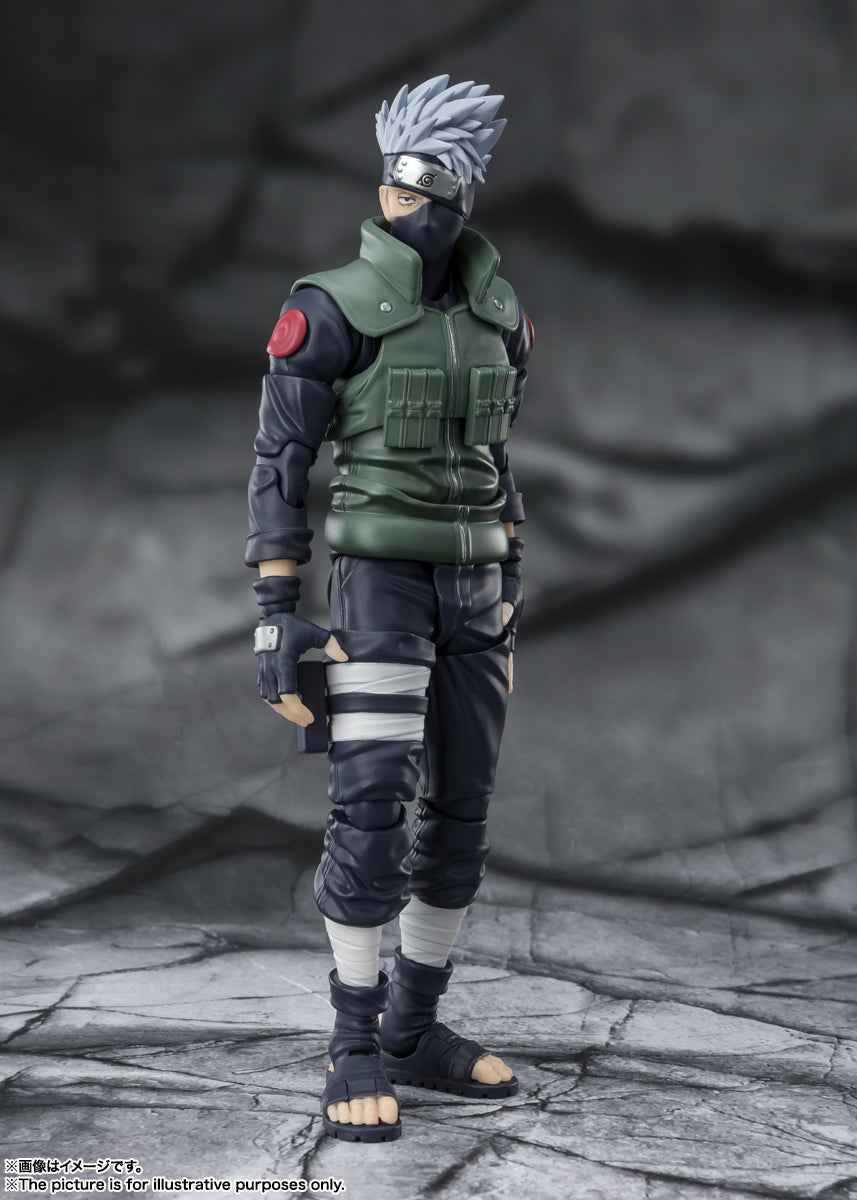 [PREORDER] S.H.Figuarts HATAKE KAKASHI - The famed Sharingan Hero - REISSUE