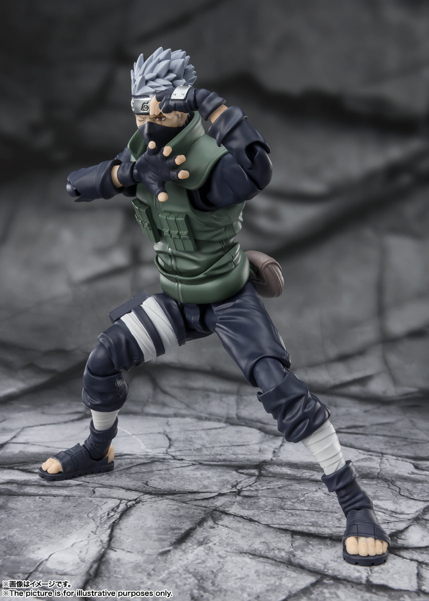 [PREORDER] S.H.Figuarts HATAKE KAKASHI - The famed Sharingan Hero - REISSUE