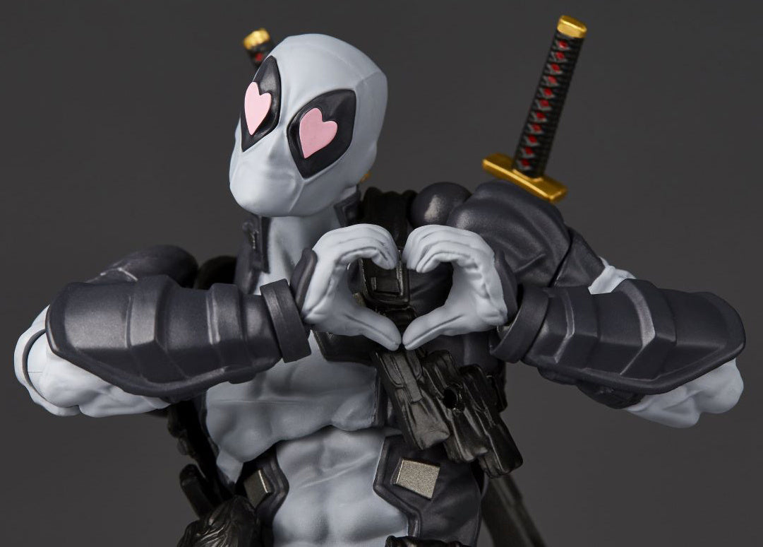 [PREORDER] KAIYODO Revoltech Amazing Yamaguchi Deadpool Ver 2.5 Grey