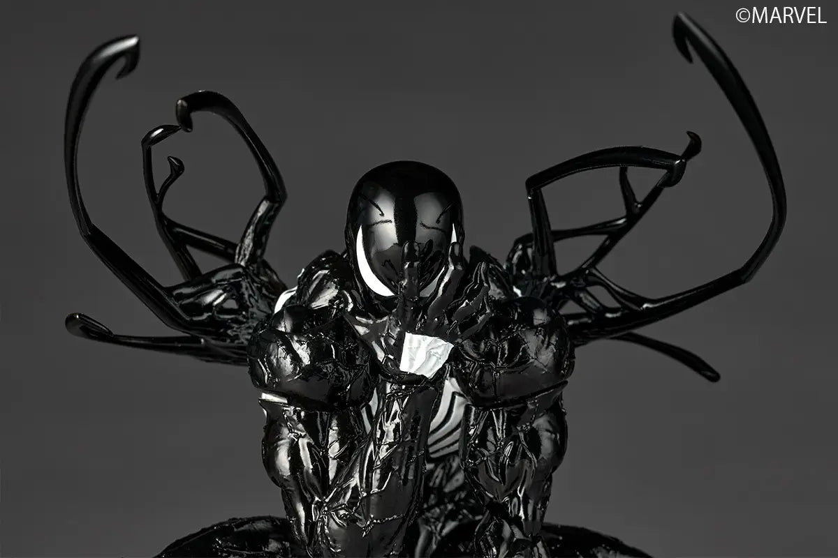 [PREORDER 120925] Kaiyodo  Revoltech Amazing SYMBIOTE SPIDER-MAN BLACK