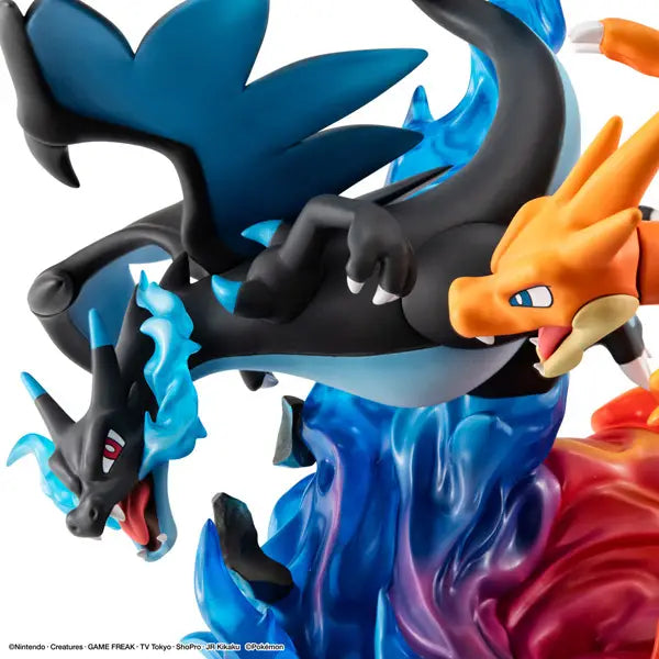 [PREORDER 120525] GEMEX Series Pokemon Mega Charizard X vs Y set