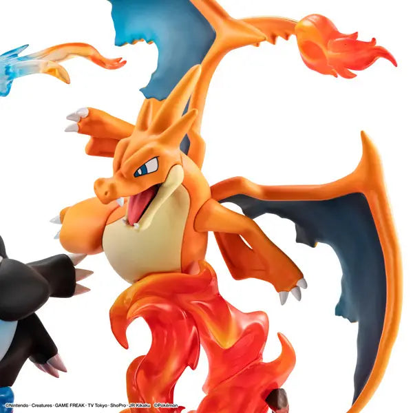 [PREORDER 120525] GEMEX Series Pokemon Mega Charizard X vs Y set
