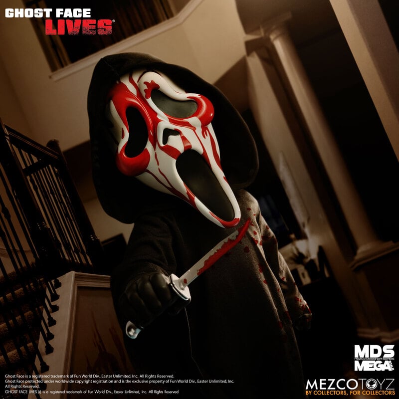 [PREORDER 032426] MEZCO MDS Mega Scale Bloody Ghost Face