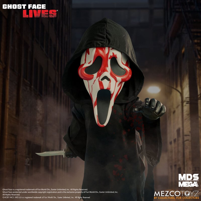 [PREORDER 032426] MEZCO MDS Mega Scale Bloody Ghost Face