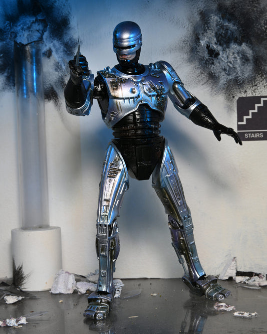 [PREORDER] RoboCop - 7" Scale Action Figure - Ultimate Battle Damaged RoboCop with Chair