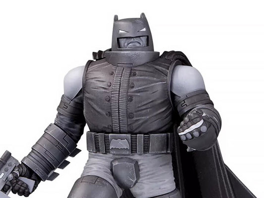 [PREORDER] DC Direct Batman Black and White Armored Batman Limited Edition Statue (Frank Miller)