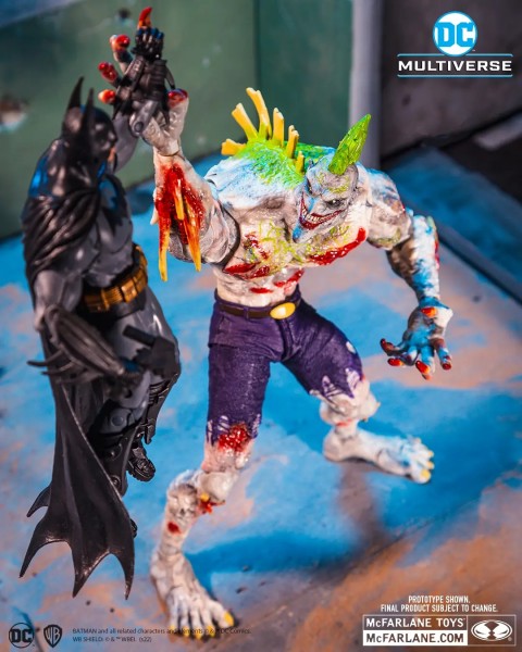 [PREORDER] McFarlane TITAN JOKER