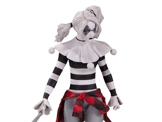 [PREORDER] DC Direct Red White & Black Harley Quinn Limited Edition Statue (Steve Pugh)