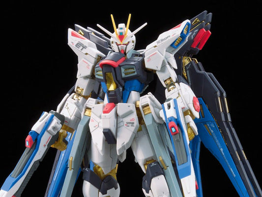 [PREORDER] RG 1/144 Strike Freedom Gundam Model Kit