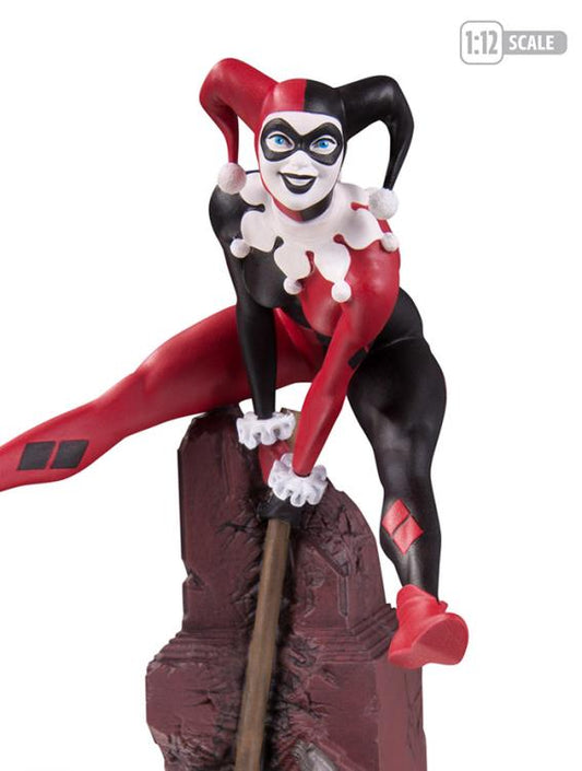 [PREORDER] DC Direct Batman Rogues Harley Quinn Limited Edition Multi-Part Statue Diorama